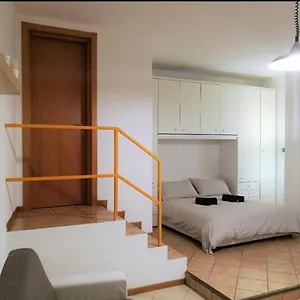 Farolfi Carracci Apartamento